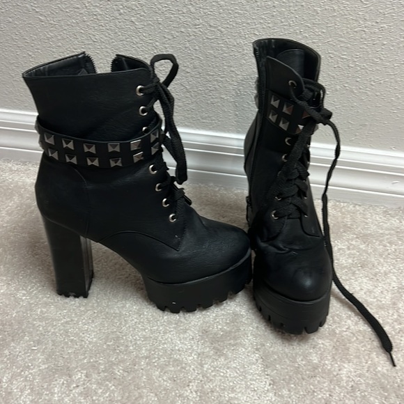 New bo - Picture 2 of 5